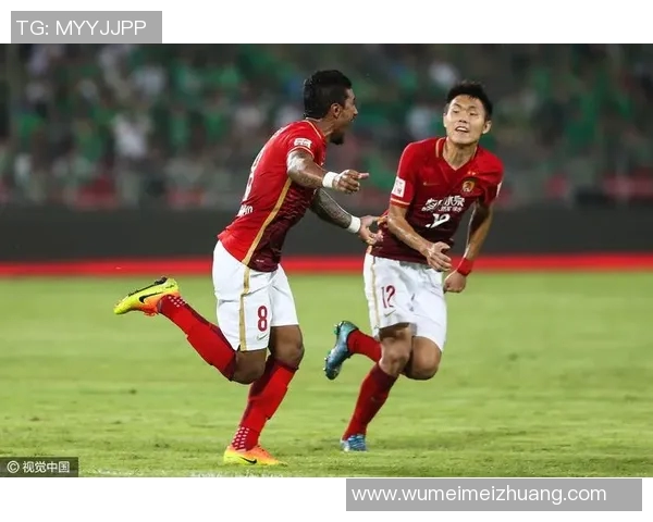 恒大与国安历史交锋战绩回顾及分析两队对决的精彩瞬间