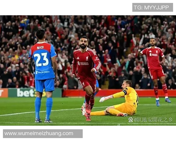 欧冠小组赛红星主场迎战利物浦争夺晋级机会的精彩对决