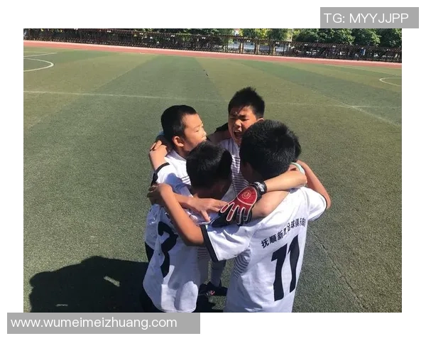 古铁雷斯的传奇人生与他在足球历史上的辉煌成就解析