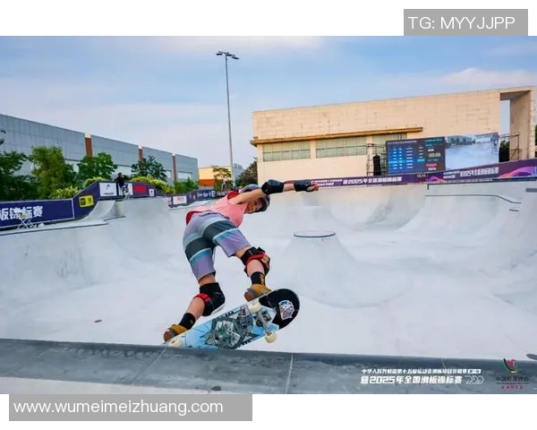 广州街舞队在世界滑板锦标赛中的团队协作表现精彩纷呈引发热议MBA