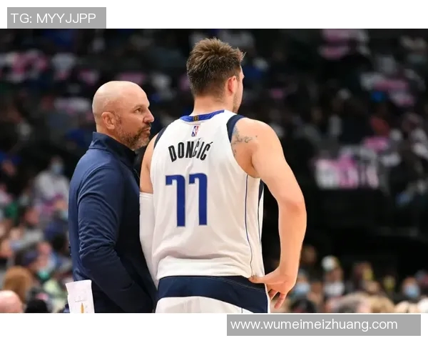 马丁内斯的传奇之路:从青涩球员到世界级教练的蜕变与成就 马丁内斯的传奇之路:从青涩球员到世界级教练的蜕变与成就