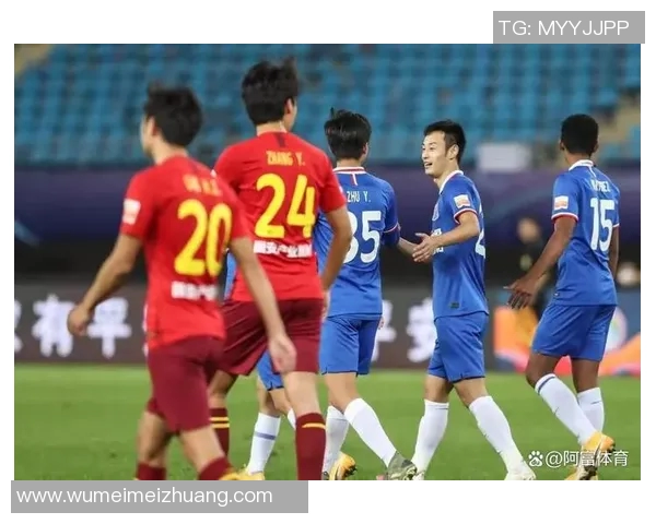 陕西人和与上海申花激战正酣谁能在这场对决中笑到最后 陕西人和与上海申花激战正酣谁能在这场对决中笑到最后