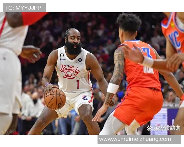 76人对阵雷霆的精彩对决分析与赛季展望