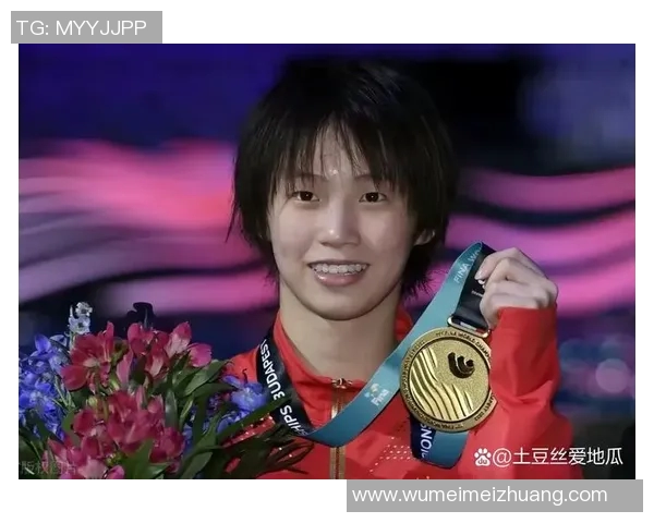 河内b队迎战多乐展开激烈较量期待精彩瞬间与精彩表现