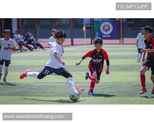 科斯塔的足球之路：从青训到国际舞台的辉煌历程与未来展望