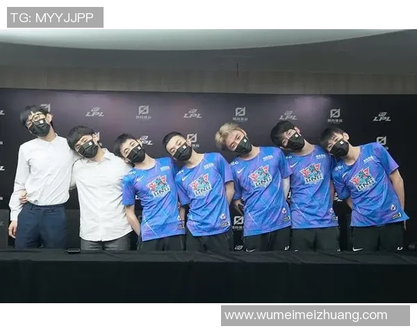 CSGO赛事引发热议LNG战队心理素质争议背后的深层分析与讨论